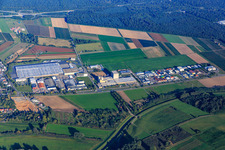 Vue aérienne de Zone industrielle de Heuweg à Ketsch dans le département Bade-Wurtemberg, Allemagne