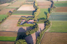 Vue aérienne de Leistenmühle depuis l'ouest à Erlenbach bei Kandel dans le département Rhénanie-Palatinat, Allemagne