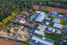 Vue aérienne de Zone industrielle Große Ahlmühle vue du nord avec SERO GmbH et Hobbydepot à Rohrbach dans le département Rhénanie-Palatinat, Allemagne