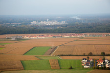 Vue aérienne de Centre de marques de style à Roppenheim dans le département Bas Rhin, France