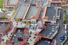 Centre commercial Roppenheim The Style Outlets à Roppenheim dans le département Bas Rhin, France d'en haut