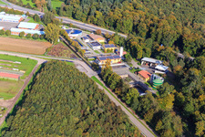 Vue aérienne de Usine de traitement des eaux usées à Kandel dans le département Rhénanie-Palatinat, Allemagne