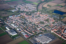 Vue aérienne de Quartier Bobenheim in Bobenheim-Roxheim dans le département Rhénanie-Palatinat, Allemagne