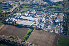 Vue aérienne de Zone industrielle de la Muldenstrasse à Landeshafen Nord à le quartier Pfingstweide in Ludwigshafen am Rhein dans le département Rhénanie-Palatinat, Allemagne
