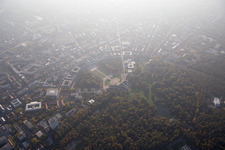 Vue aérienne de Quartier Innenstadt-West in Karlsruhe dans le département Bade-Wurtemberg, Allemagne
