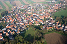 Niederrœdern dans le département Bas Rhin, France d'un drone