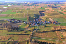 Photographie aérienne de Vue d'ensemble du village en hiver depuis le nord à Hergersweiler dans le département Rhénanie-Palatinat, Allemagne