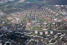Vue aérienne de Benjamin Franklin Village à le quartier Käfertal in Mannheim dans le département Bade-Wurtemberg, Allemagne