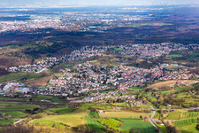 Vue aérienne de Du sud à le quartier Nieder-Ramstadt in Mühltal dans le département Hesse, Allemagne