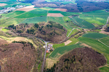 Vue aérienne de Moulin du château à le quartier Nieder-Modau in Ober-Ramstadt dans le département Hesse, Allemagne