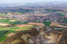 Vue aérienne de Derrière la carrière à Roßdorf dans le département Hesse, Allemagne