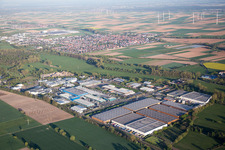 Vue aérienne de Zone industrielle de Landau-Ost à Landau in der Pfalz dans le département Rhénanie-Palatinat, Allemagne
