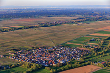 Vue aérienne de Venningen dans le département Rhénanie-Palatinat, Allemagne