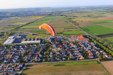 Vue aérienne de Zone commerciale Nossener Straße avec TST GmbH à Alsheim dans le département Rhénanie-Palatinat, Allemagne