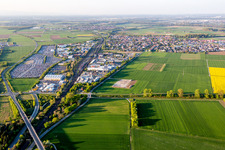 Photographie aérienne de Aires de stationnement du concessionnaire spécialisé ARS Altmann AG Automobillogistik - succursale Riedstadt à Riedstadt dans le département Hesse, Allemagne