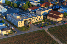 Vue aérienne de Études Hope Media Europe eV et 7da à le quartier Sandwiese in Alsbach-Hähnlein dans le département Hesse, Allemagne