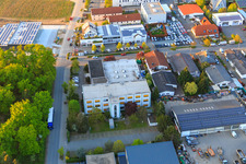 Enregistrement par drone de Zone industrielle de Sandwiesen avec Laetus à le quartier Sandwiese in Alsbach-Hähnlein dans le département Hesse, Allemagne