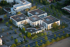Vue aérienne de Zone commerciale et implantation d'entreprise Track&Trace Academy dans le quartier d'Auerbach à Bensheim dans le département Hesse, Allemagne