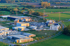 Vue aérienne de Jungheinrich Vertrieb Deutschland AG & Co. KG Bensheim et CBM Christoffel-Blindenmission Christian Blind Mission eV à Bensheim dans le département Hesse, Allemagne