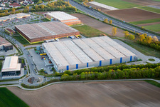 Vue aérienne de Entrepôts et bâtiments d'expédition de marchandises de Bonano GmbH à Lorsch dans le département Hesse, Allemagne