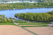 Vue aérienne de Lautermouth à le quartier Neuburg in Neuburg am Rhein dans le département Rhénanie-Palatinat, Allemagne