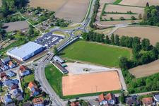 Vue aérienne de Terrains de sport SV Hagenbach à Hagenbach dans le département Rhénanie-Palatinat, Allemagne