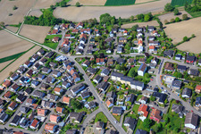 Photographie aérienne de Raiffeisenstrasse à Hagenbach dans le département Rhénanie-Palatinat, Allemagne