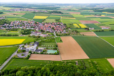Vue aérienne de Quartier Schleerieth in Werneck dans le département Bavière, Allemagne