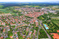 Vue aérienne de Rue Josef Wächter à Volkach dans le département Bavière, Allemagne