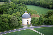 Photographie aérienne de Parc du Château Gaibach à le quartier Gaibach in Volkach dans le département Bavière, Allemagne