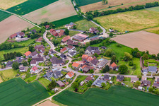 Quartier Lüntorf in Emmerthal dans le département Basse-Saxe, Allemagne d'en haut