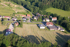 Lembach dans le département Bas Rhin, France d'en haut