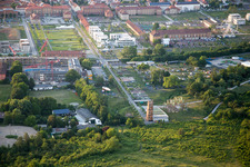 Vue aérienne de Parc du State Garden Show State Garden Show à Landau in der Pfalz dans le département Rhénanie-Palatinat, Allemagne