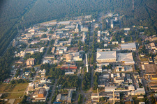 Vue aérienne de Campus Nord du KIT à le quartier Leopoldshafen in Eggenstein-Leopoldshafen dans le département Bade-Wurtemberg, Allemagne