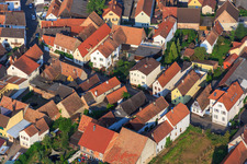 Pfalzstr à Zeiskam dans le département Rhénanie-Palatinat, Allemagne vue d'en haut