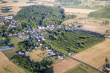 Vue aérienne de Fougères-sur-Bièvre dans le département Loir et Cher, France