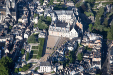 Blois dans le département Loir et Cher, France d'un drone