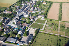 Talcy dans le département Loir et Cher, France vu d'un drone