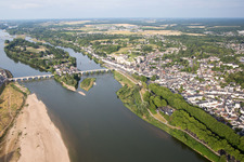 Vue aérienne de Quartier Nord-Nord Est in Amboise dans le département Indre et Loire, France