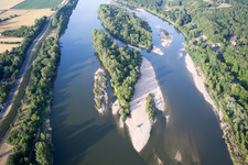 Vue aérienne de Limeray dans le département Indre et Loire, France