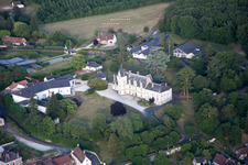 Vue aérienne de Rilly-sur-Loire dans le département Loir et Cher, France
