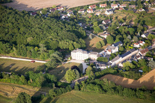 Vue aérienne de Candé-sur-Beuvron dans le département Loir et Cher, France