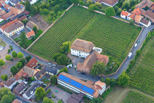 Vue aérienne de École primaire Edesheim à Edesheim dans le département Rhénanie-Palatinat, Allemagne