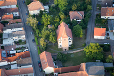 Vue aérienne de Bâtiment religieux (Palatinat) dans l'État à Freimersheim dans le département Rhénanie-Palatinat, Allemagne