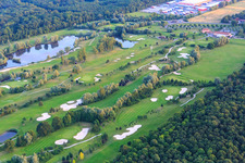 Vue oblique de Terrain de golf Landgut Dreihof - GOLF absolu à le quartier Dreihof in Essingen dans le département Rhénanie-Palatinat, Allemagne