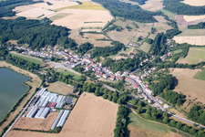 Vue aérienne de Crévéchamps dans le département Meurthe et Moselle, France