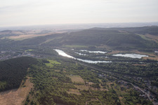Vue aérienne de Arnaville dans le département Meurthe et Moselle, France
