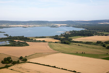 Vue aérienne de Lac de Madine à Essey-et-Maizerais dans le département Meurthe et Moselle, France