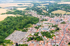 Vue aérienne de Zones riveraines de la Meuse/Meuse à Saint-Mihiel dans le département Meuse, France