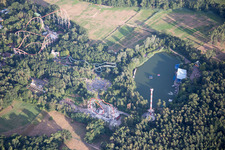 Vue aérienne de Complexe de maisons de vacances du parc de vacances à Haßloch dans le département Rhénanie-Palatinat, Allemagne